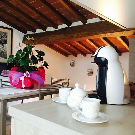 Mansarda Degli Ulivi Apartment Rigomagno Luaran gambar