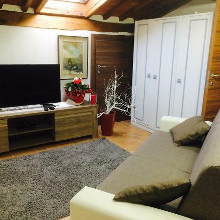 Mansarda Degli Ulivi Apartment Rigomagno Luaran gambar